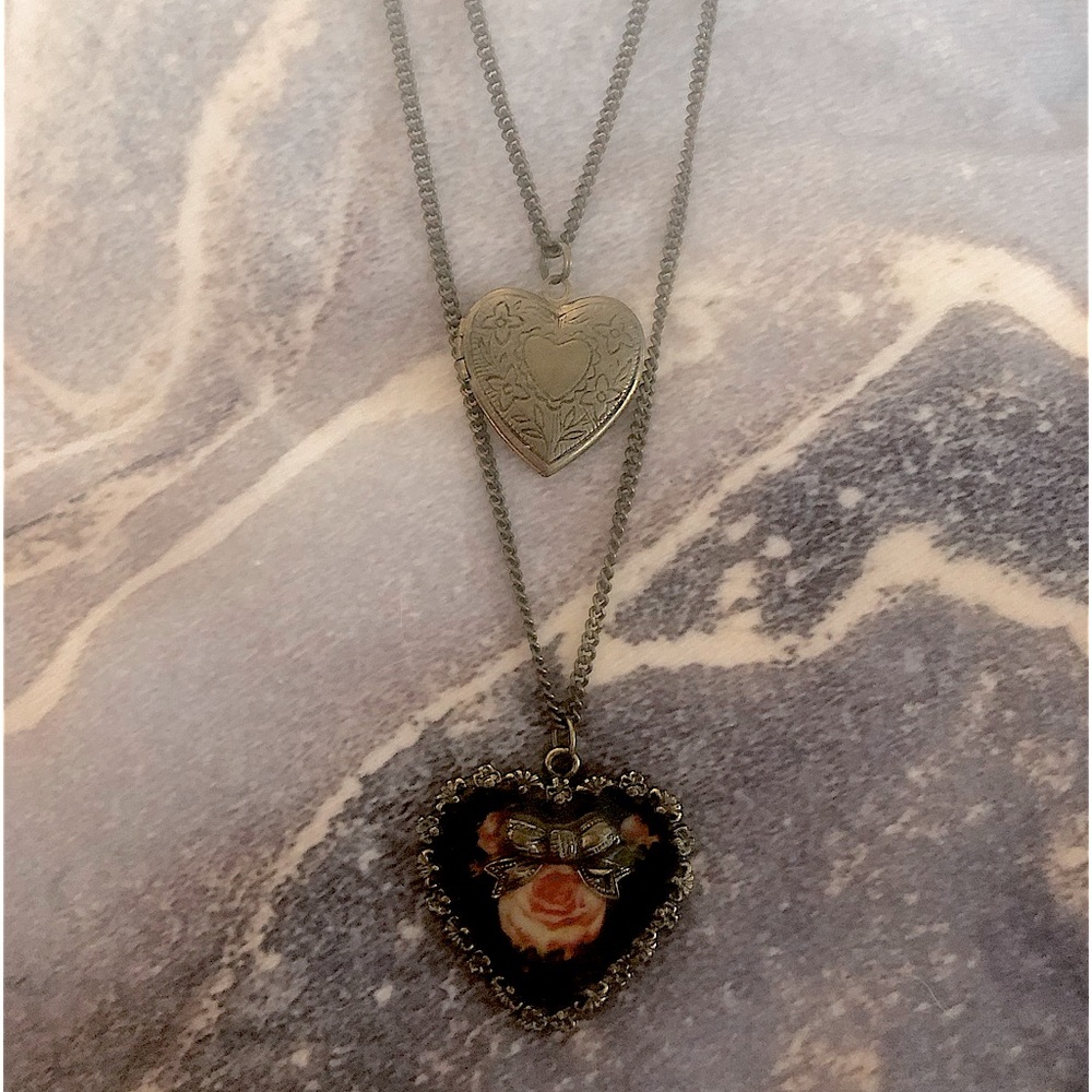 Betsey Johnson Antique Bronze Locket Heart Layered Necklace 19”
